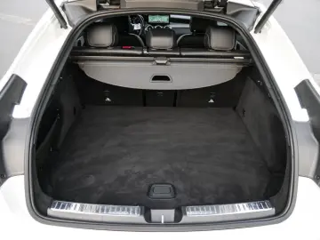 MERCEDES-BENZ AMG GLC 63 4M  Coupé NIGHT DISTR MBUX 360