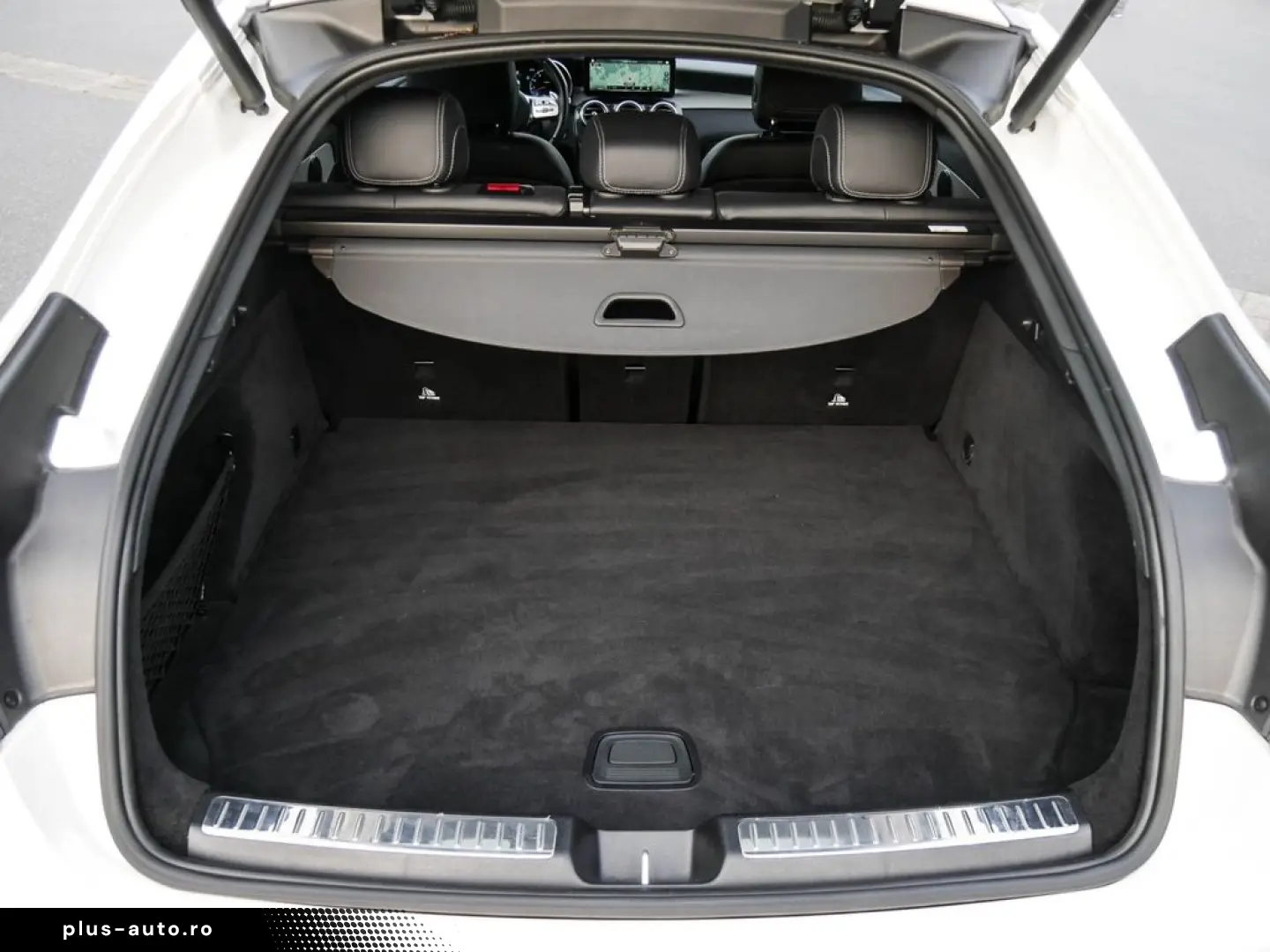 MERCEDES-BENZ AMG GLC 63 4M  Coupé NIGHT DISTR MBUX 360