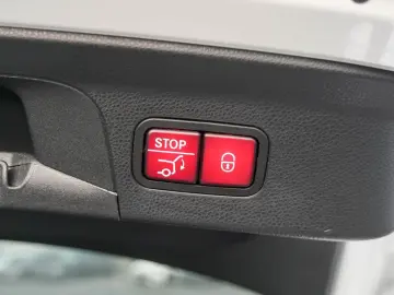 MERCEDES-BENZ AMG GLC 63 4M  Coupé NIGHT DISTR MBUX 360