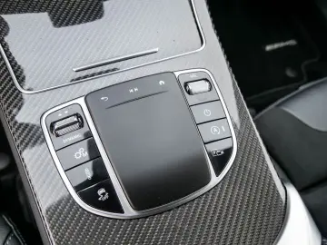 MERCEDES-BENZ AMG GLC 63 4M  Coupé NIGHT DISTR MBUX 360