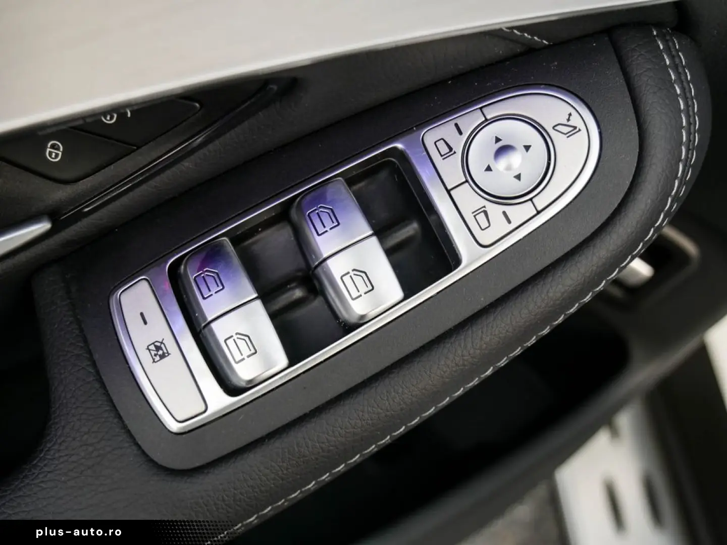 MERCEDES-BENZ AMG GLC 63 4M  Coupé NIGHT DISTR MBUX 360