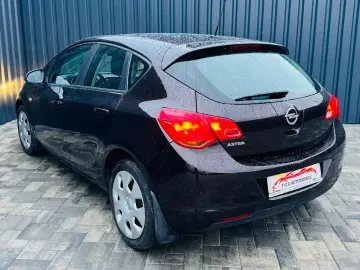 OPEL ASTRA J  Fab- 06.2012  1.4 BENZINA 100CP