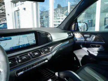 MERCEDES-BENZ GLS 63 AMG 4Matic  TV DESIGNO 23  360