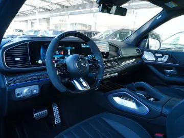 MERCEDES-BENZ GLS 63 AMG 4Matic  TV DESIGNO 23  360