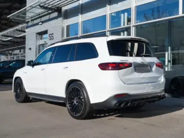 MERCEDES-BENZ GLS 63 AMG 4Matic  TV DESIGNO 23  360