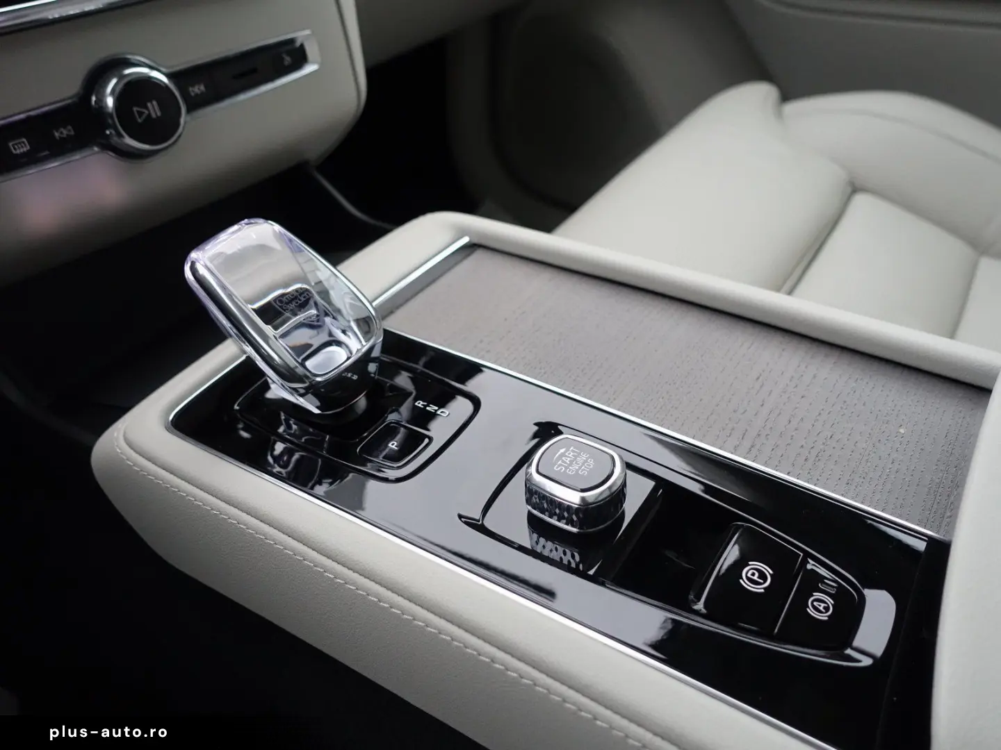 VOLVO XC90 Plus Bright T8 AWD AirSusp 360 Ventil