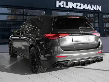 MERCEDES-BENZ GLC 63 AMG S E PERFORMANCE Night Panorama 360