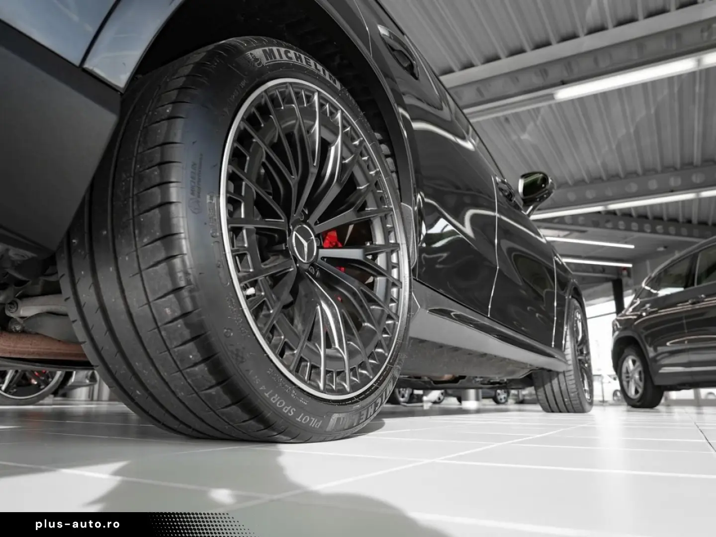 MERCEDES-BENZ GLC 63 AMG S E PERFORMANCE Night Panorama 360