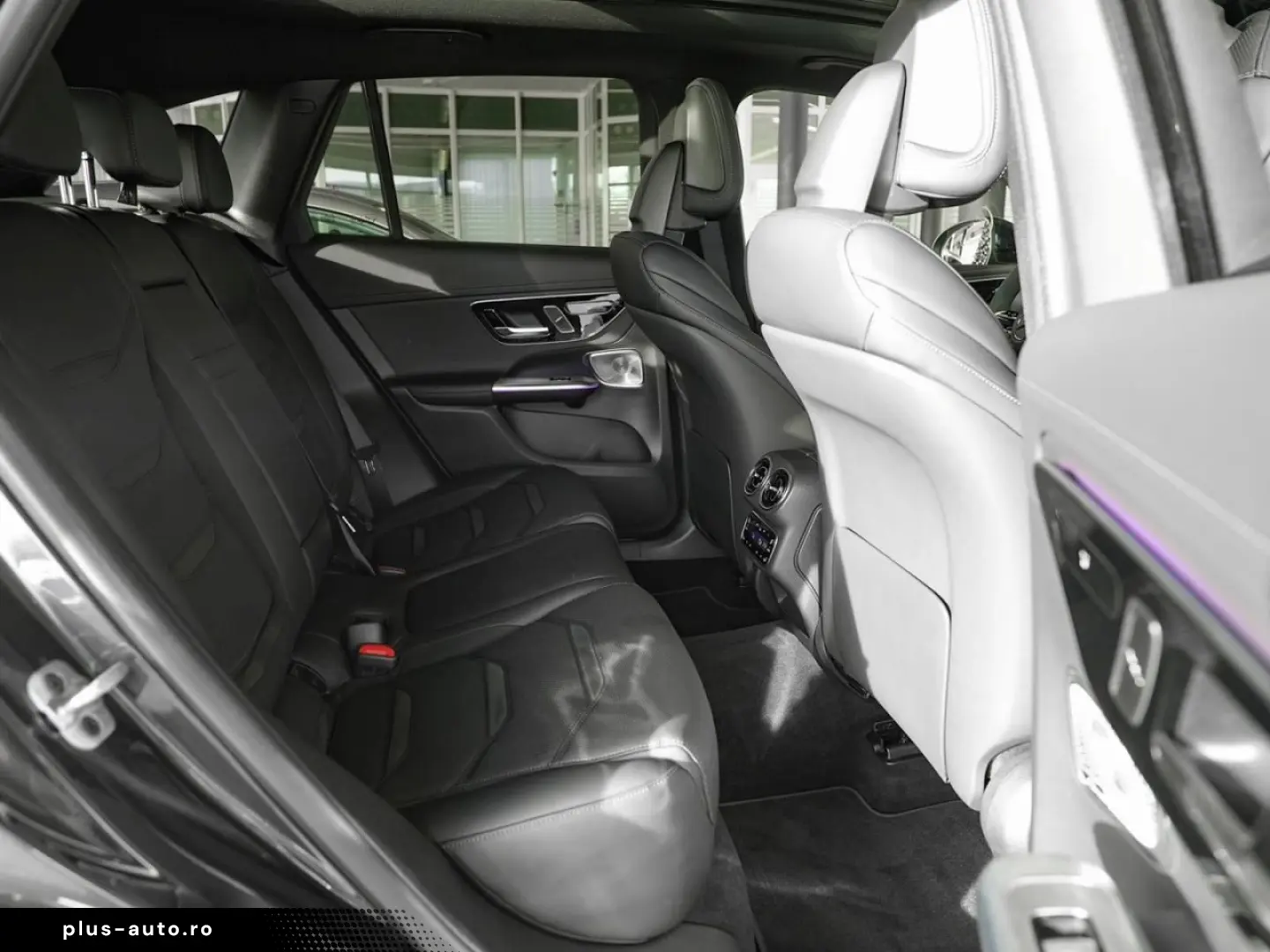 MERCEDES-BENZ GLC 63 AMG S E PERFORMANCE Night Panorama 360