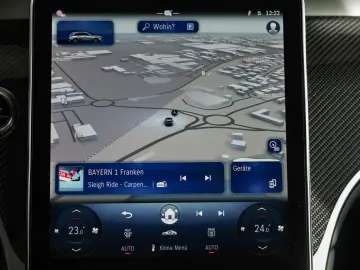 MERCEDES-BENZ GLC 63 AMG S E PERFORMANCE Night Panorama 360