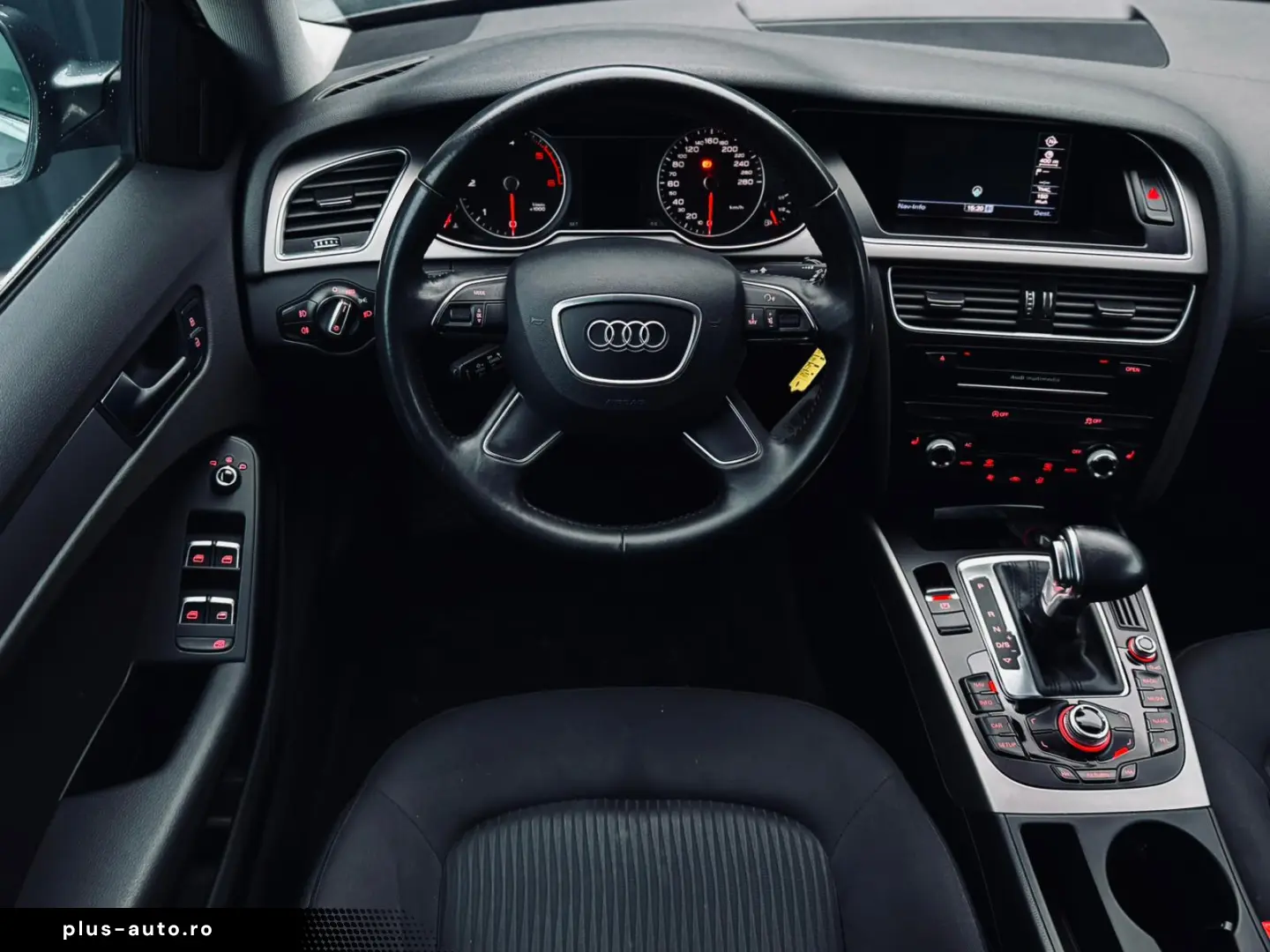 Audi A4 Avant  Fab- 10-2013   2.0 DIESEL 150 Cp