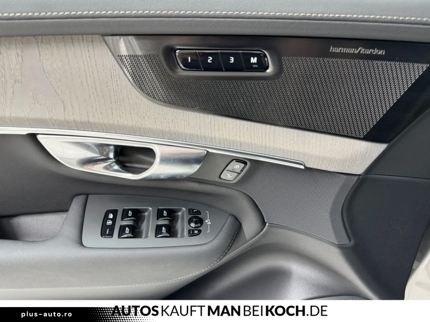 VOLVO XC90 T8 AWD Ultra Dark Massage AirSusp 360 Vent