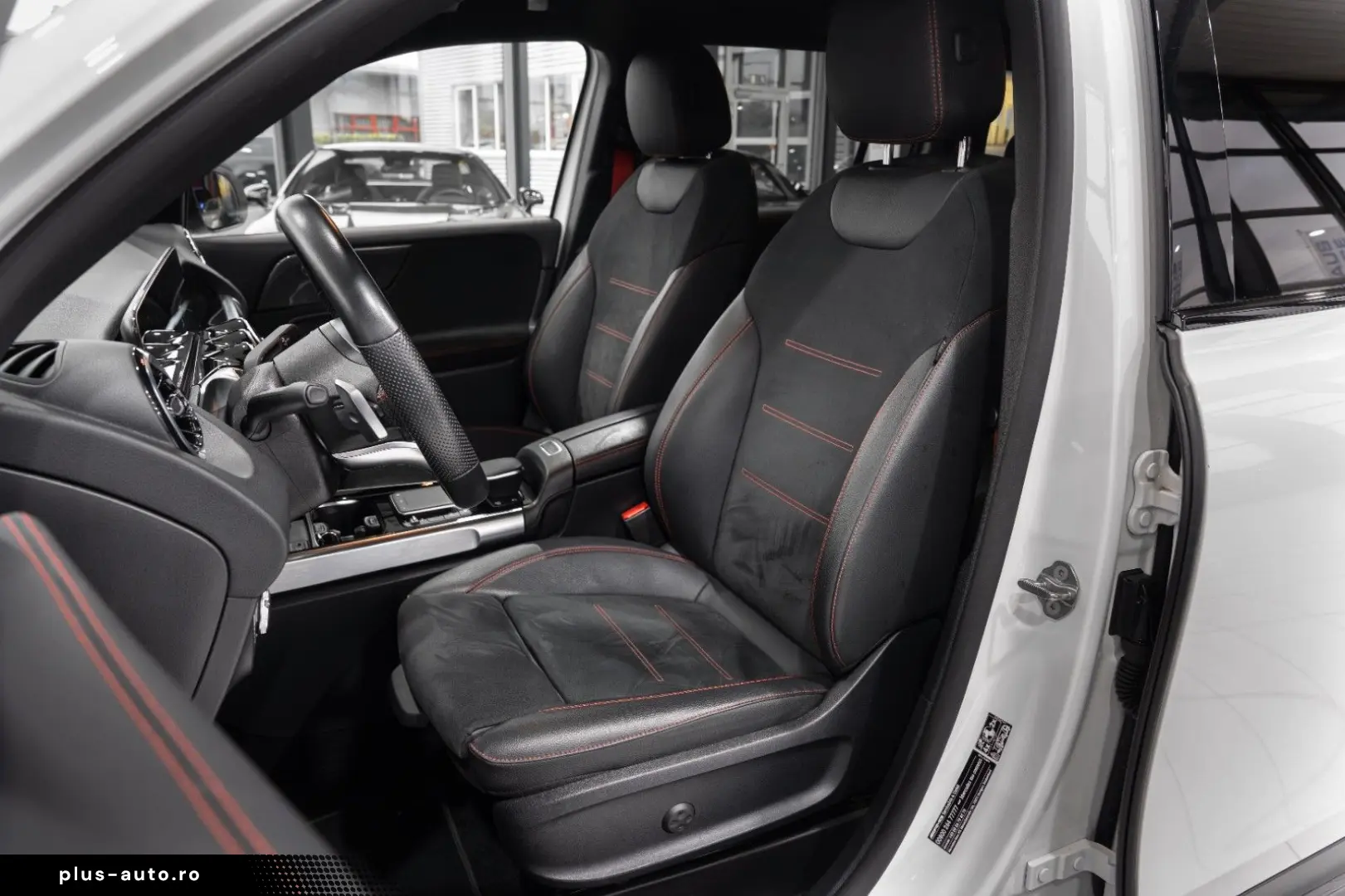 MERCEDES-BENZ GLB 35 AMG 4M NIGHT-PAKET LEDER CARBON&hellip;