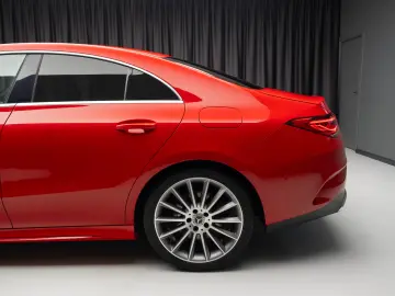 Mercedes Benz CLA 220 AMG Line