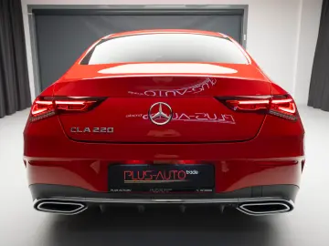 Mercedes Benz CLA 220 AMG Line