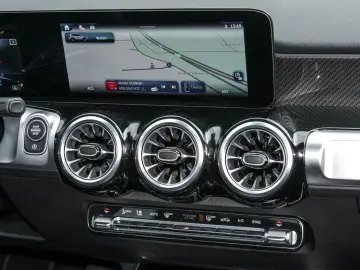 MERCEDES-BENZ GLB 35 4M AMG  MBEAM PANO DISTR KEYL 360  SHZ