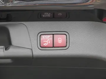 MERCEDES-BENZ GLB 35 4M AMG  MBEAM PANO DISTR KEYL 360  SHZ