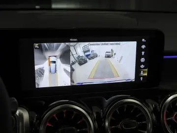 MERCEDES-BENZ GLB 35 AMG 4M Standheizung Multibeam A&hellip;