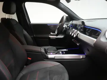 MERCEDES-BENZ GLB 35 AMG 4Matic Temp Kamera Lane Side Wide