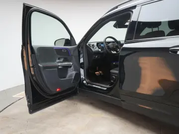 MERCEDES-BENZ GLB 35 AMG 4Matic Temp Kamera Lane Side Wide