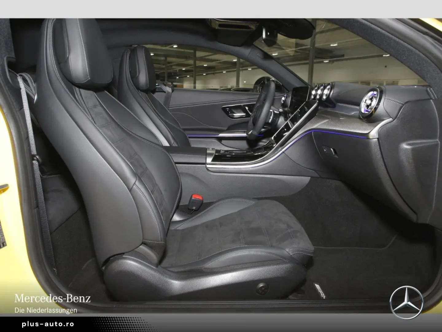 MERCEDES-BENZ CLE 300 e Cp. AMG PANO NIGHT DIGITAL MEMO