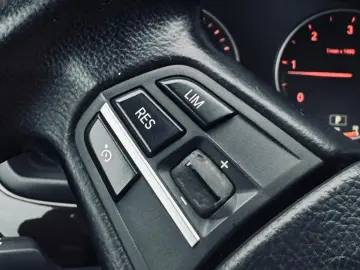 BMW 520 D   Fab-03-2011   2.0 Diesel 184