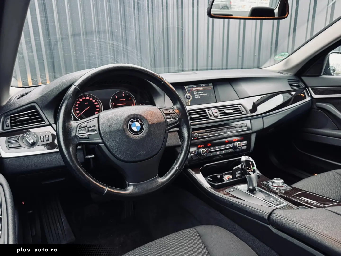 BMW 520 D   Fab-03-2011   2.0 Diesel 184