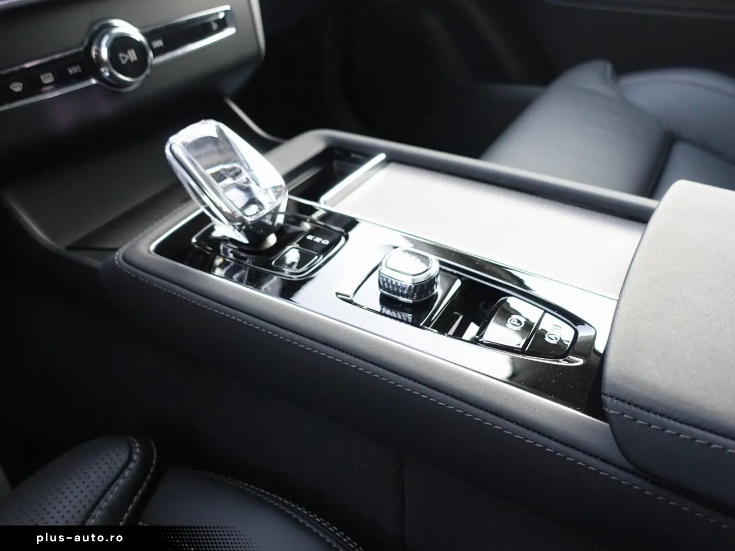 VOLVO XC90 Ultra DarkT8 AWD Bowers Massage AirSusp TowH 360