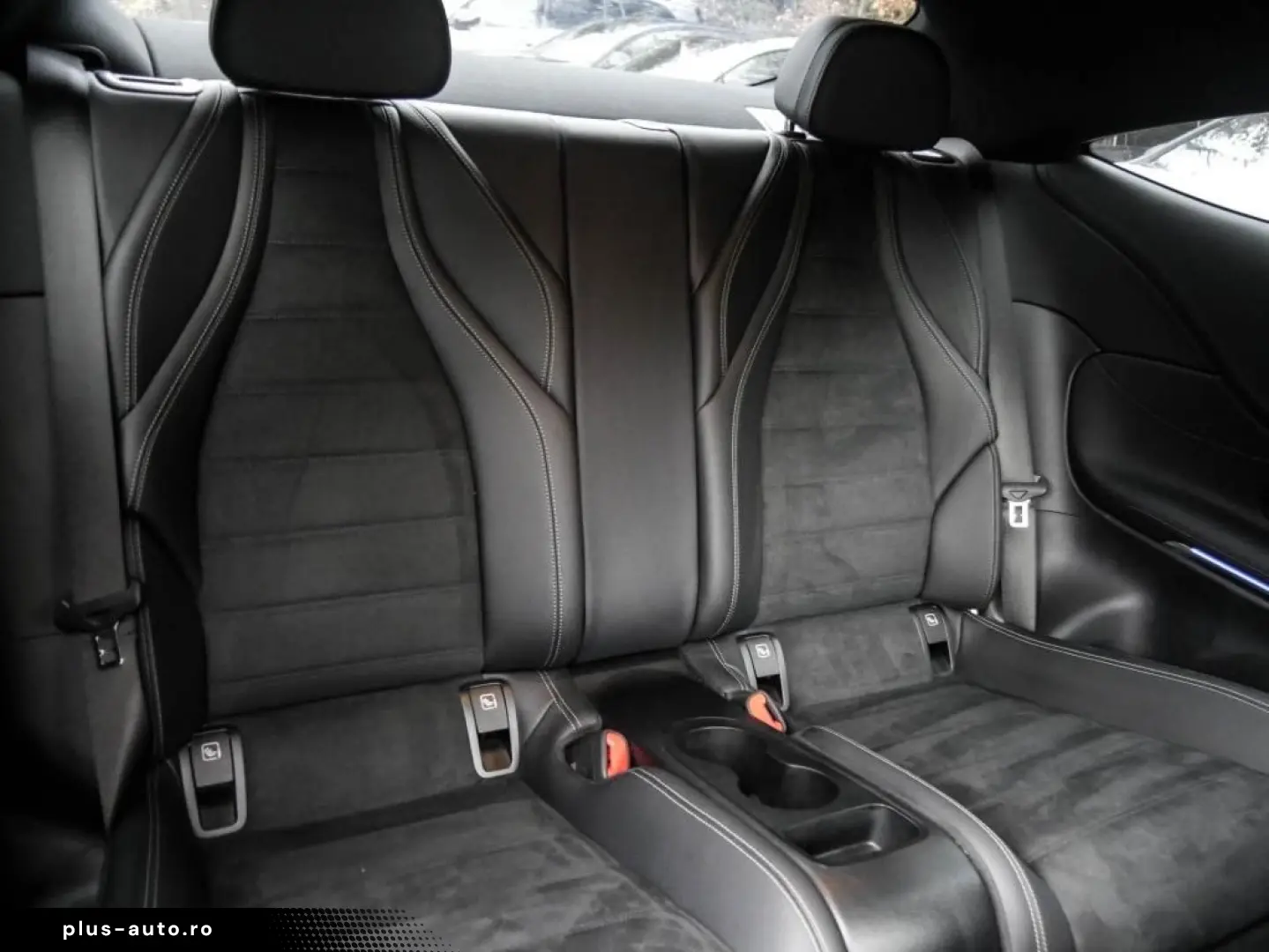 MERCEDES-BENZ CLE 300 4M Cp AMG-Sport Pano StdHzg Digital