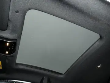 MERCEDES-BENZ CLE 300 4M Cp AMG-Sport Pano StdHzg Digital