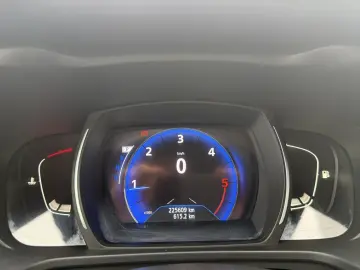 Renault Kadjar 1.6 DCI CVT Intens