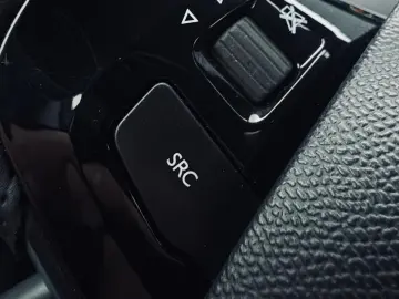 Peugeot 308 HDI   1.6 DIESEL 120 CP