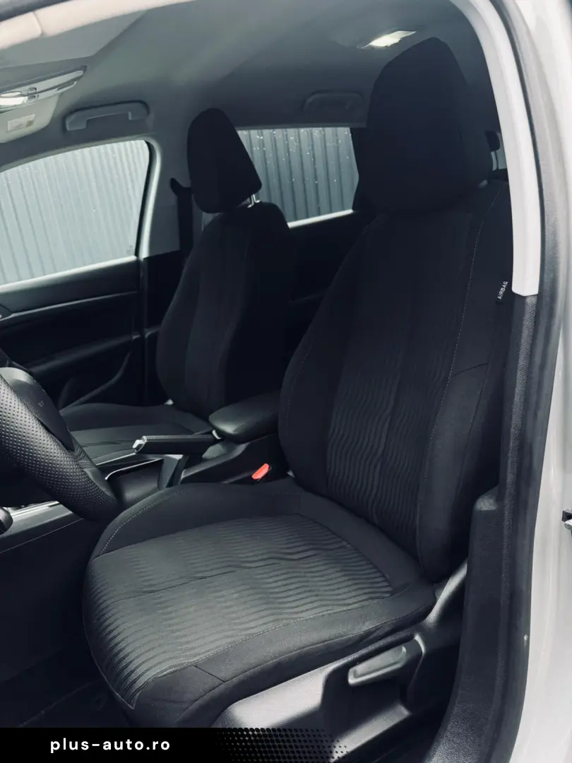 Peugeot 308 HDI   1.6 DIESEL 120 CP