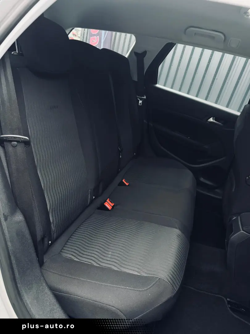 Peugeot 308 HDI   1.6 DIESEL 120 CP