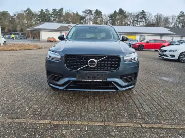 VOLVO XC90 Ultra Dark Recharge Plug-In Hybrid AWD