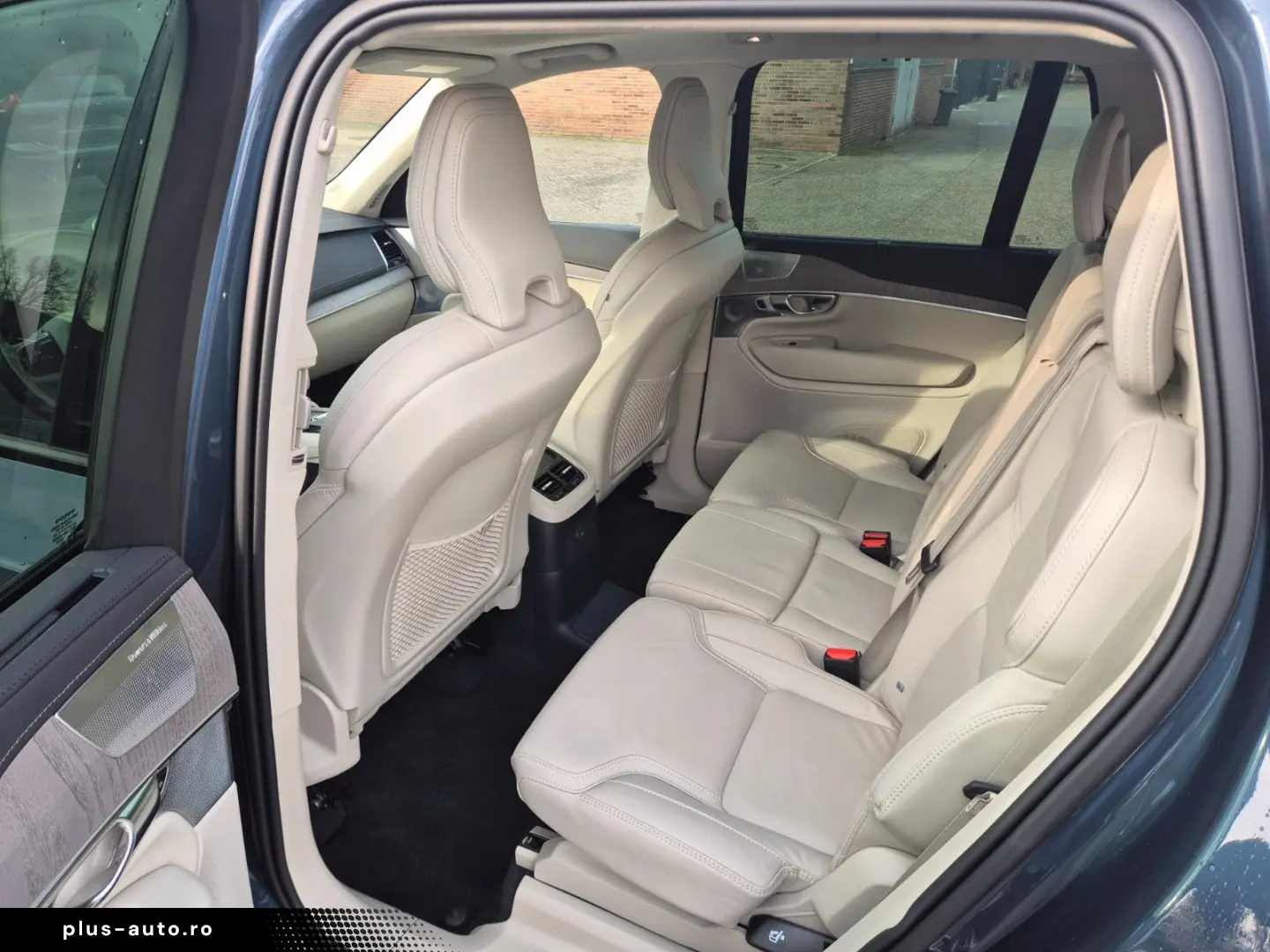 VOLVO XC90 Ultra Dark Recharge Plug-In Hybrid AWD