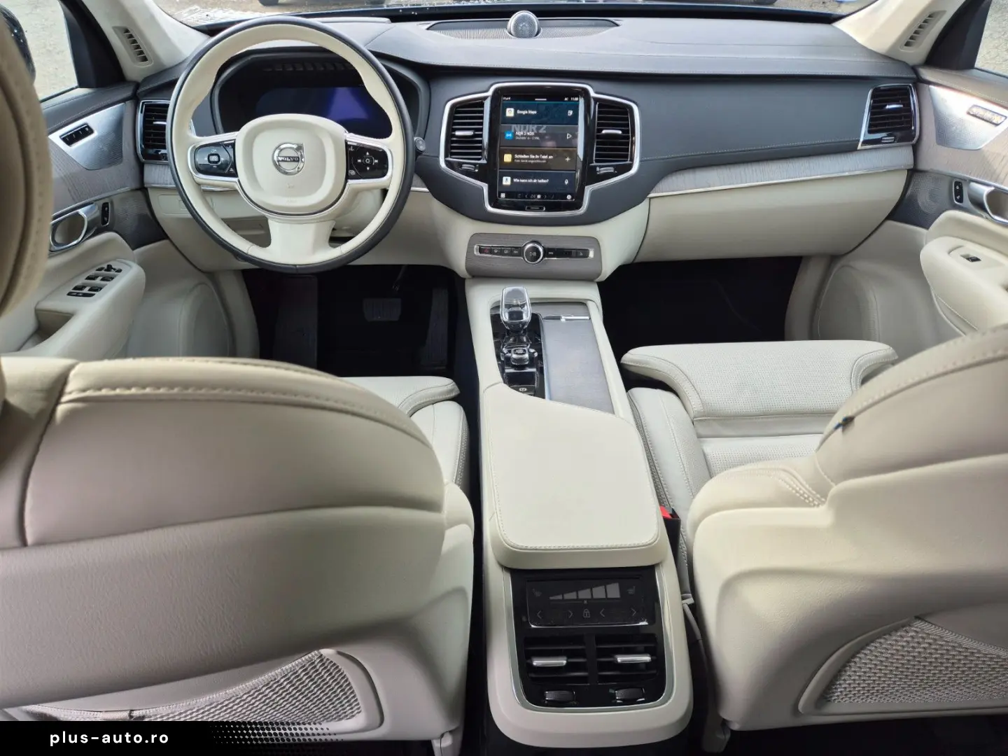 VOLVO XC90 Ultra Dark Recharge Plug-In Hybrid AWD