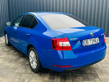 Skoda Octavia Facelift   Fab.- 10-2018 Euro 6