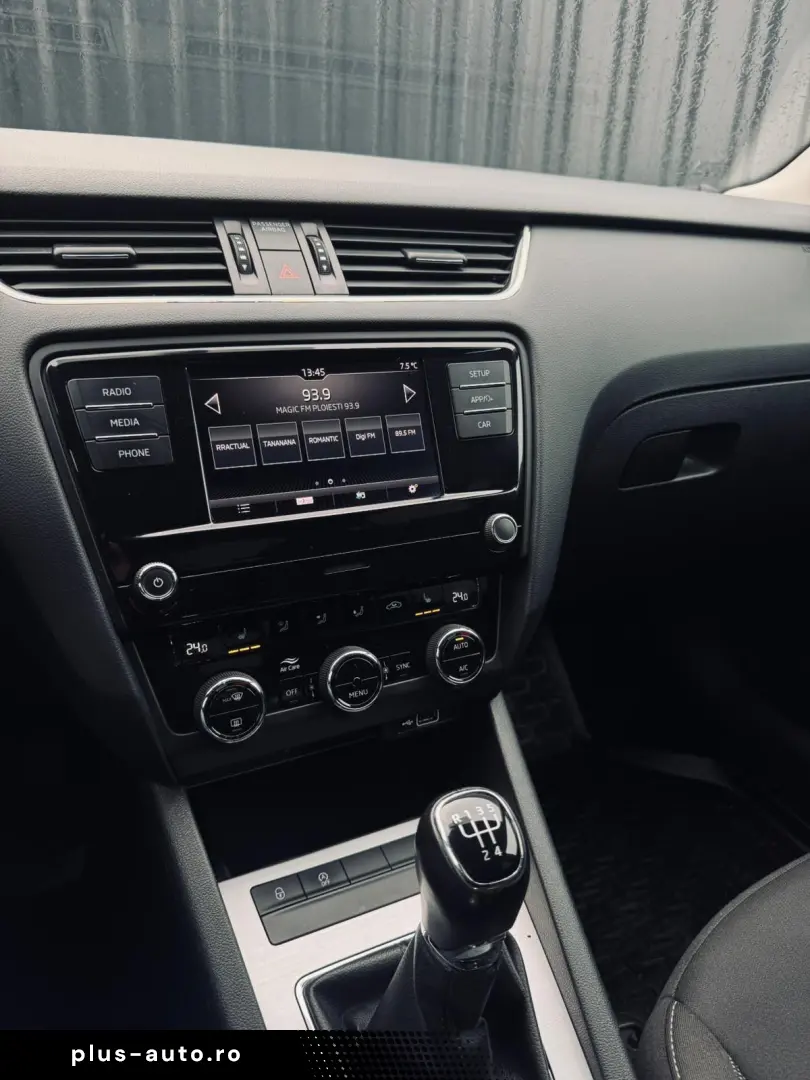 Skoda Octavia Facelift   Fab.- 10-2018 Euro 6