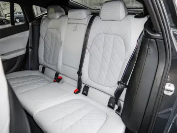 BMW X6 xDrive30d M Sport HUD RFK NAVI