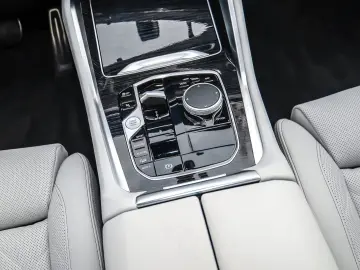 BMW X6 xDrive30d M Sport HUD RFK NAVI