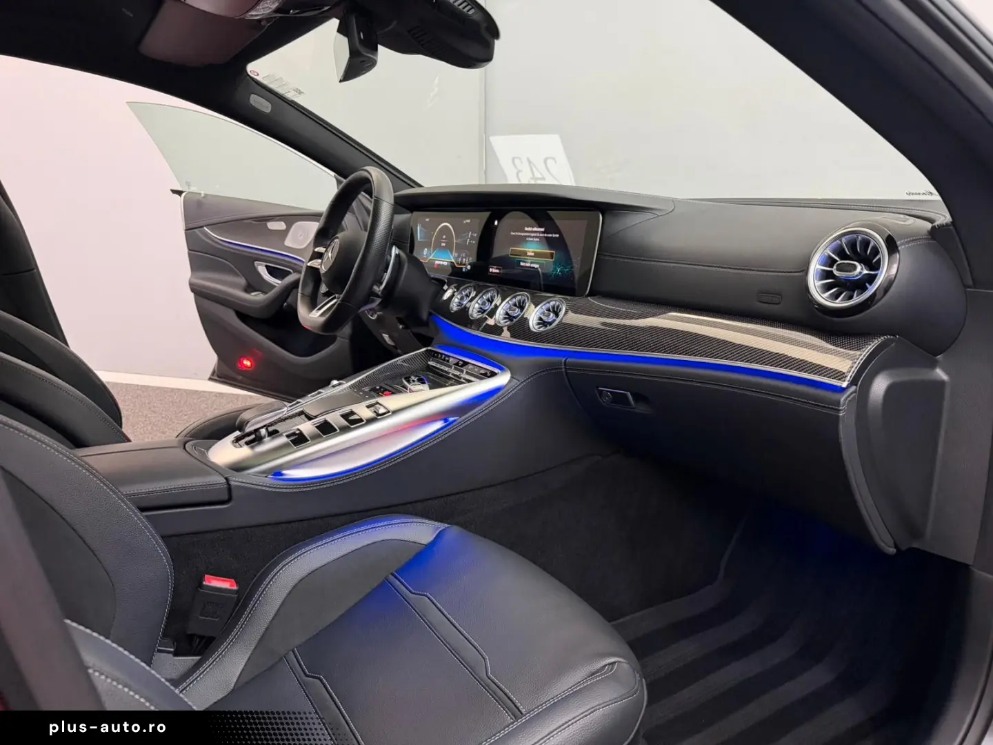 MERCEDES-BENZ AMG GT 53 4M  AERO MAGNO CARBON MY23 V8-STYL