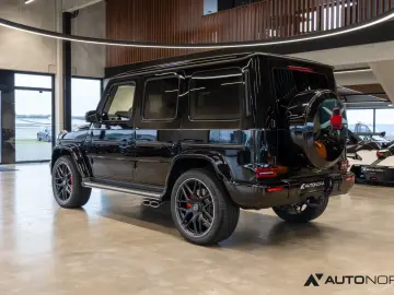 MERCEDES-BENZ G 63 AMG Superior Line Night AHK Burmester 22