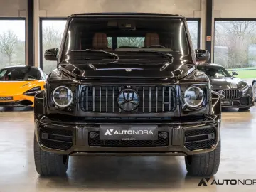 MERCEDES-BENZ G 63 AMG Superior Line Night AHK Burmester 22