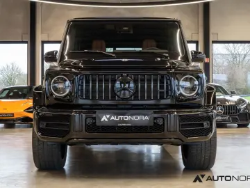MERCEDES-BENZ G 63 AMG Superior Line Night AHK Burmester 22