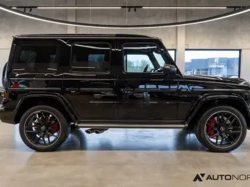 MERCEDES-BENZ G 63 AMG Superior Line Night AHK Burmester 22