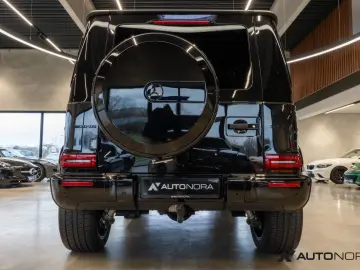 MERCEDES-BENZ G 63 AMG Superior Line Night AHK Burmester 22