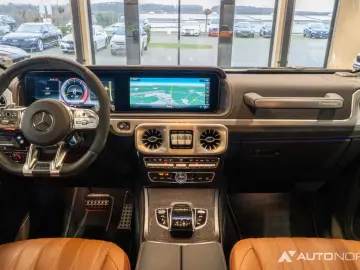 MERCEDES-BENZ G 63 AMG Superior Line Night AHK Burmester 22