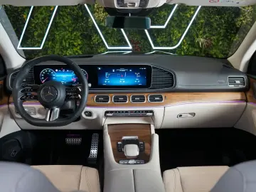 MERCEDES-BENZ GLS 580 4M AMG MEDIA AUXHEAT MASSAGE