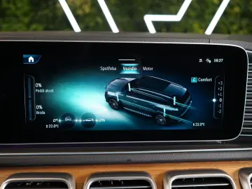 MERCEDES-BENZ GLS 580 4M AMG MEDIA AUXHEAT MASSAGE